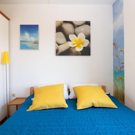 Apartments Ema & Mislav With Terrace Baska  Luaran gambar