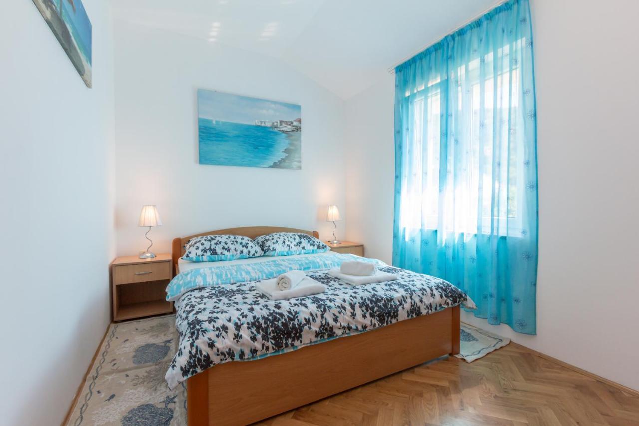 Apartments Ema & Mislav With Terrace Baska  Luaran gambar